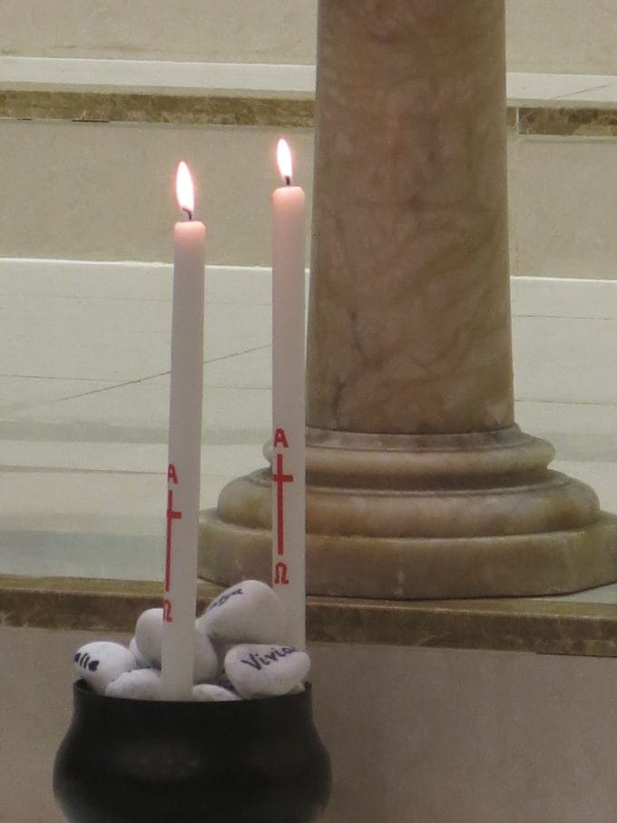 Deux baptêmes d’adultes dans la nuit de Pâques