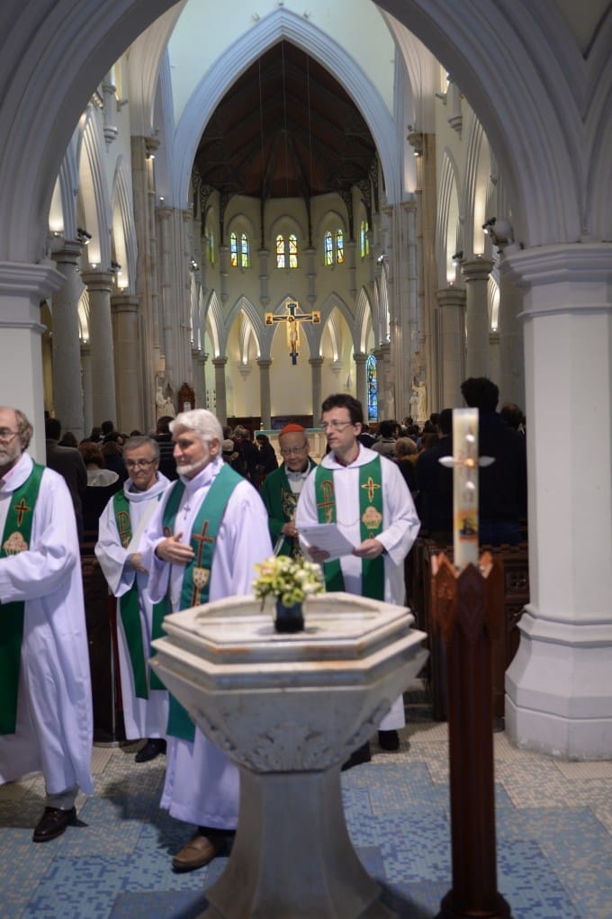 Messe à la cathédrale et voeux du père Rémy